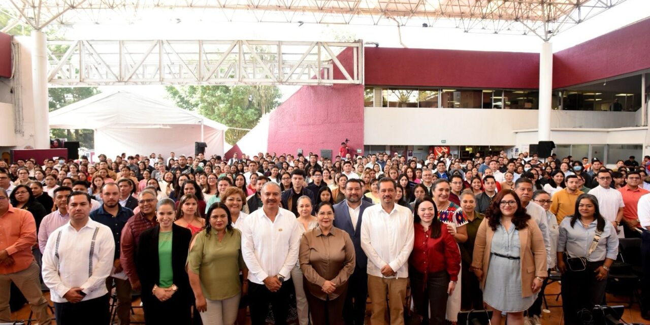 Asignan 424 plazas docentes para el ciclo escolar 2025–2026 en Veracruz