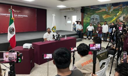 Apoyará Gobierno de Coatzacoalcos a 74 escuelas y reporta avances en servicios públicos