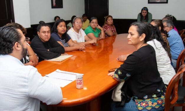 Pedro Miguel Rosaldo atiende a vecinos del poniente y anuncia acciones para restablecer el suministro de agua
