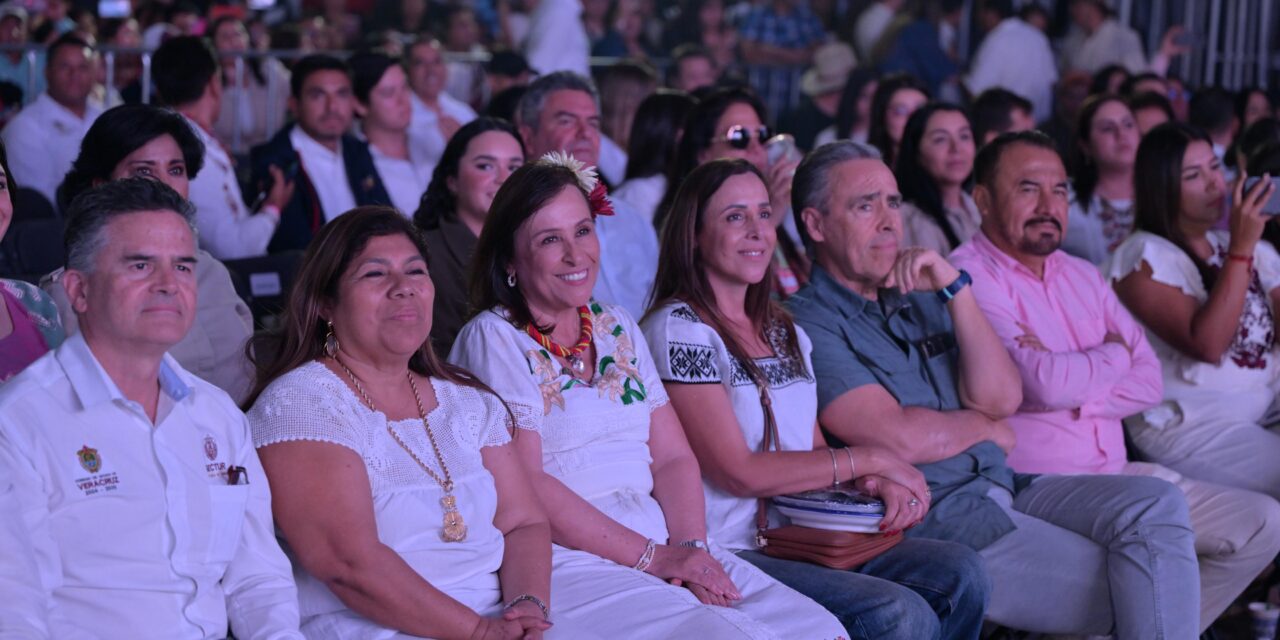 Más de 40 mil personas en el arranque de Cumbre Tajín; La Original Banda El Limón cierra el primer día