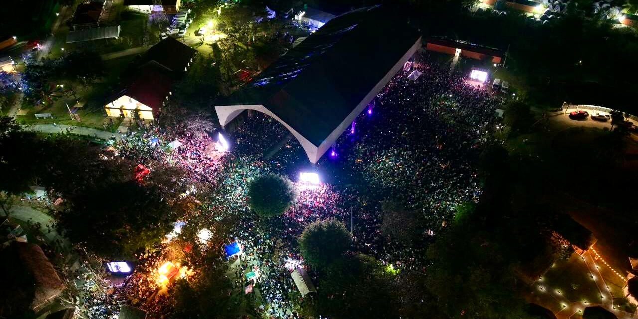 Más de 103 mil personas asisten al segundo día de Cumbre Tajín; Yuridia cerró espectacular noche