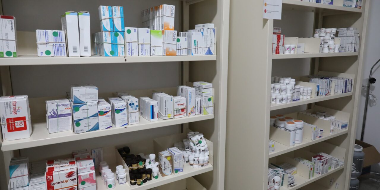 Veracruz cumple meta de distribución de medicamentos al 100% en el primer trimestre