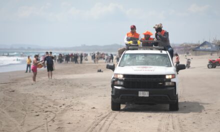 Lista y en óptimas condiciones, playa de Chachalacas recibe a turistas en Semana Santa