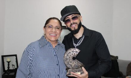 Sinfónico y explosivo: Yandel arrasa en la Expo Feria Coatza 2026