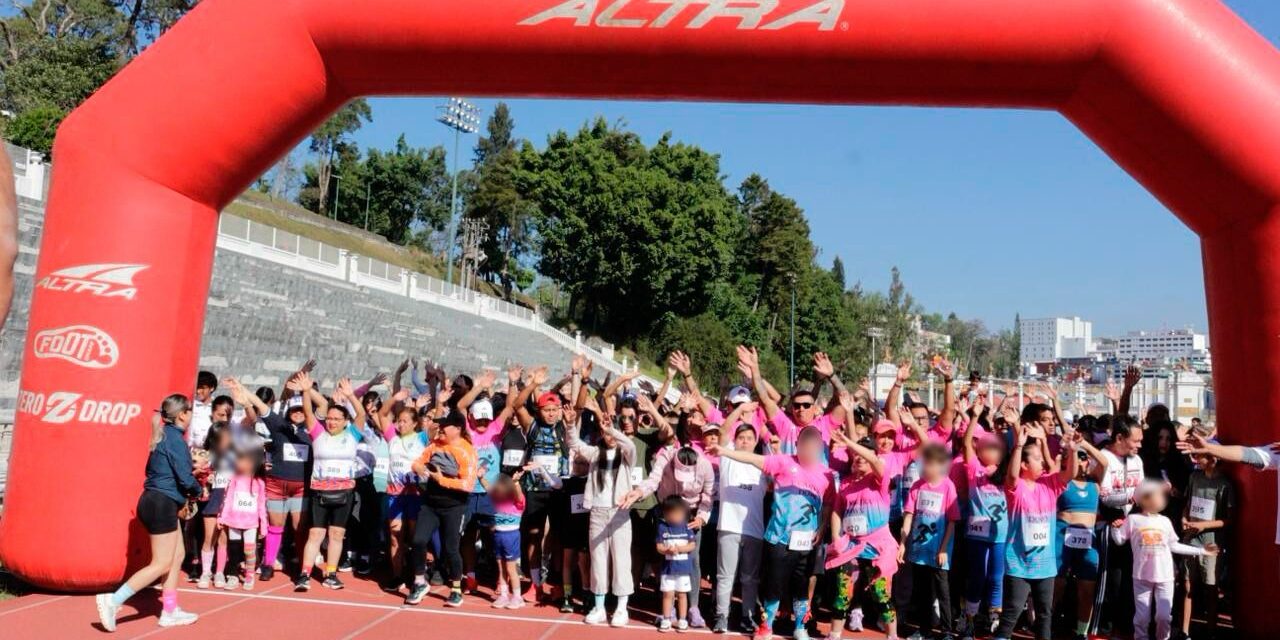 Realizan con éxito la 3ª Carrera Down en beneficio del CAM 68 en Xalapa