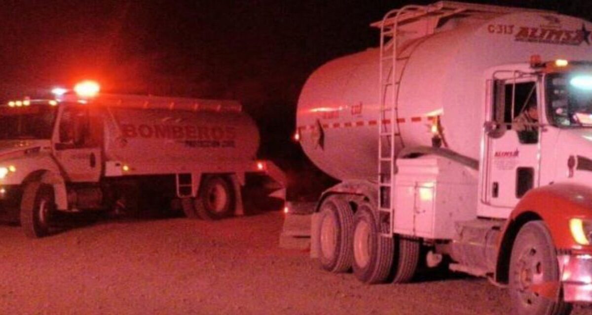 Pozo de PEMEX en Las Choapas está controlado, sin embargo, sigue encendido