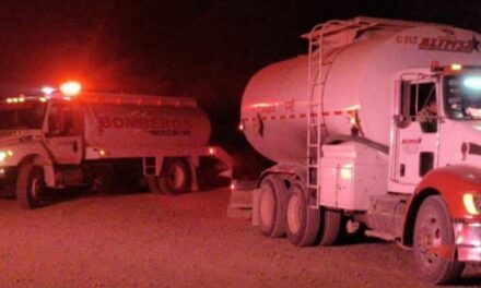 Pozo de PEMEX en Las Choapas está controlado, sin embargo, sigue encendido