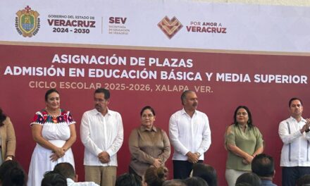 Entrega SEV más de 400 plazas federales y estatales, destaca Claudia Tello transparencia en asignación