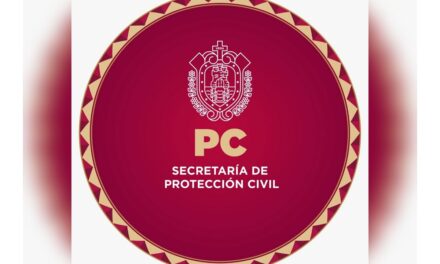 Gobierno del Estado atiende accidente vehicular en la autopista Isla–Acayucan