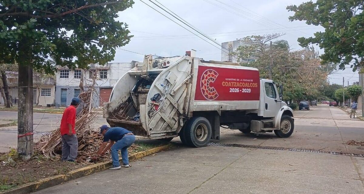 Garantizan recolección de basura en Semana Santa y refuerzan limpieza en playas de Coatzacoalcos