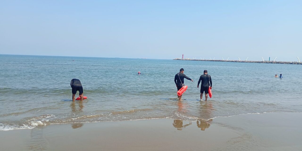 Refuerza Gobierno de Coatzacoalcos prevención en playas para garantizar seguridad de visitantes