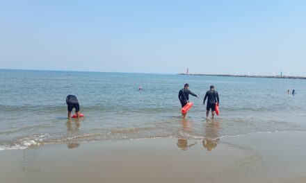 Refuerza Gobierno de Coatzacoalcos prevención en playas para garantizar seguridad de visitantes