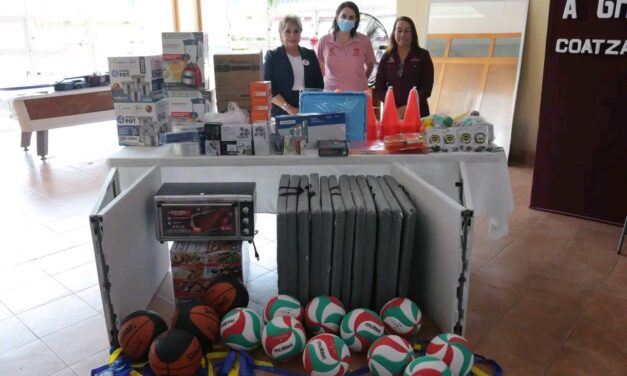 DIF Coatzacoalcos beneficia a más de 250 usuarios del CAM con el programa de Atención a Grupos Prioritarios