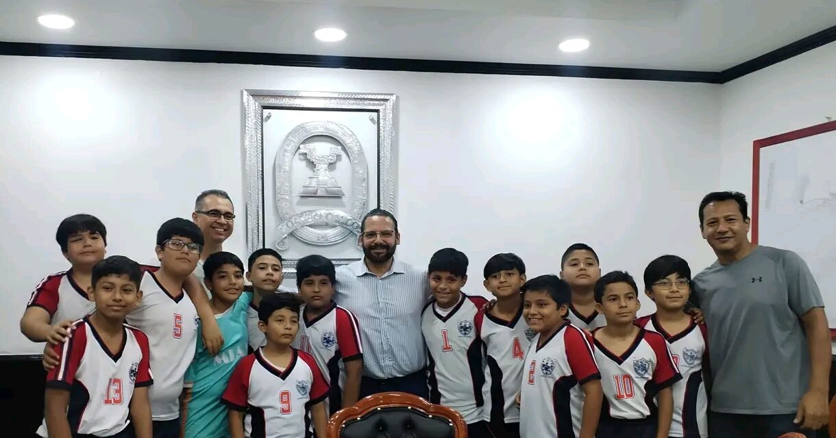 Respalda alcalde Pedro Miguel Rosaldo el talento deportivo de estudiantes en Coatzacoalcos