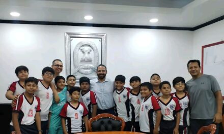 Respalda alcalde Pedro Miguel Rosaldo el talento deportivo de estudiantes en Coatzacoalcos