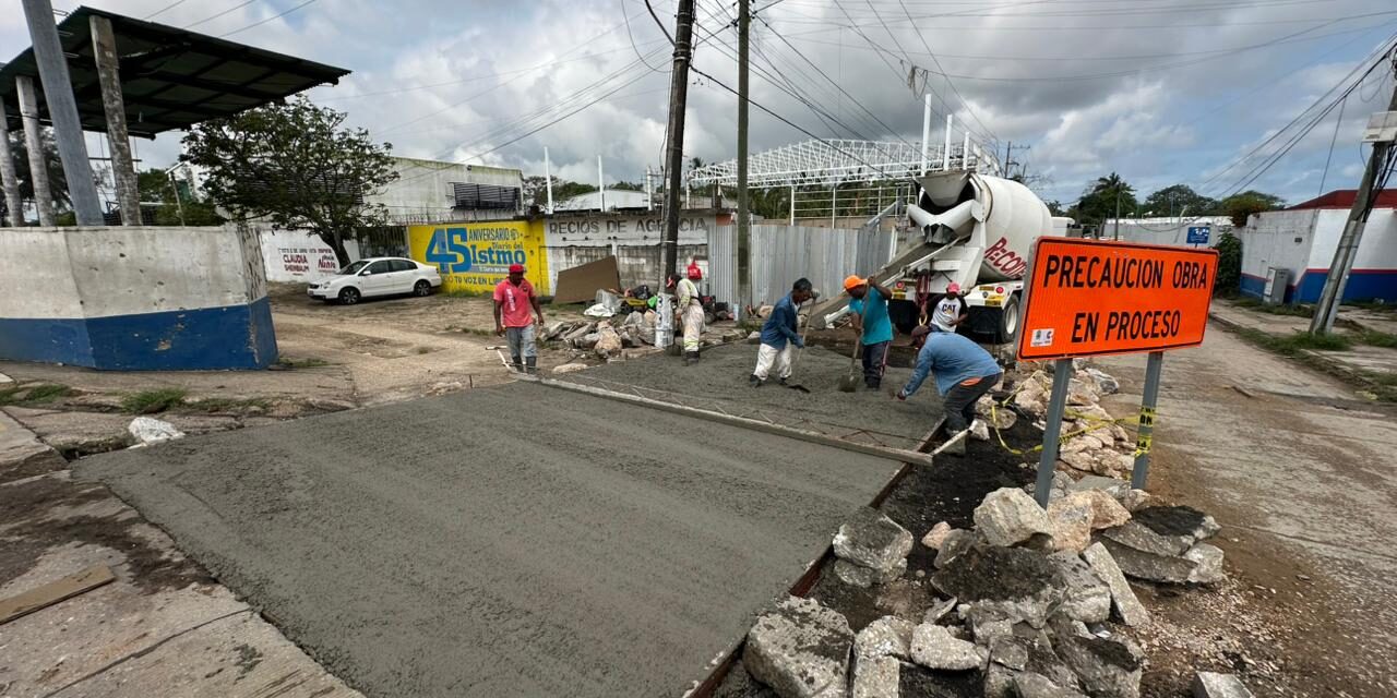 Refuerza Coatzacoalcos rehabilitación vial: intervienen puntos estratégicos en la colonia Petrolera y Av. Transístmica