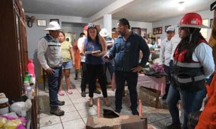Atiende Pedro Miguel Rosaldo inundaciones en Coatzacoalcos y coordina acciones para apoyar a familias afectadas