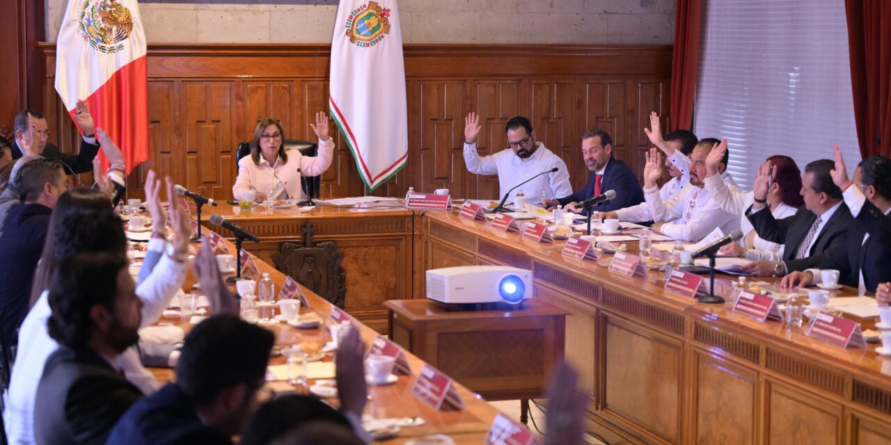 Instala Gobernadora Consejo de Economía para ordenar el desarrollo y potenciar la riqueza compartida en Veracruz