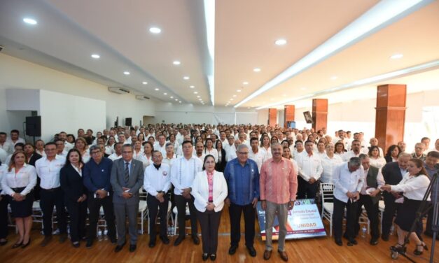 SEV reconoce papel del magisterio en mejora educativa en Veracruz