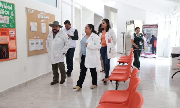 Abasto de medicamentos garantizado con Camionetitas y Rutas de la Salud