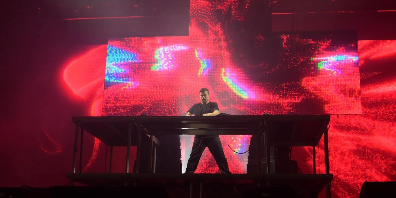 Martin Garrix rompe récord en la Macroplaza con más de 130 mil asistentes en el Festival por la Paz