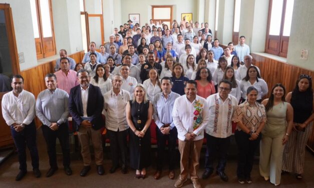 Más de 250 centros laborales obtienen Distintivo de Clima Laboral Favorable: STPSP