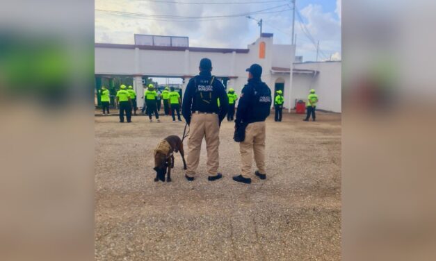 Unidad k9 de la Policía Municipal llevó a cabo exitoso operativo durante Expo Feria Coatza 2026