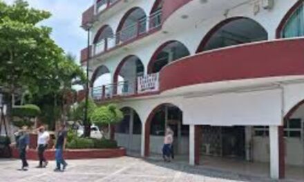 Alcalde de Nanchital, síndico y regidores ganan 20% más que la gobernadora