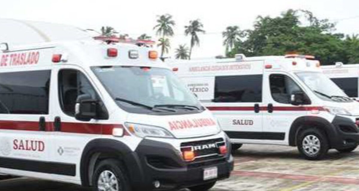 Adquiere Estado 60 ambulancias para hospitales de Veracruz