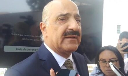 Continúa el diálogo con sindicatos de trabajadores de salud, afirma Ahued; hay avances