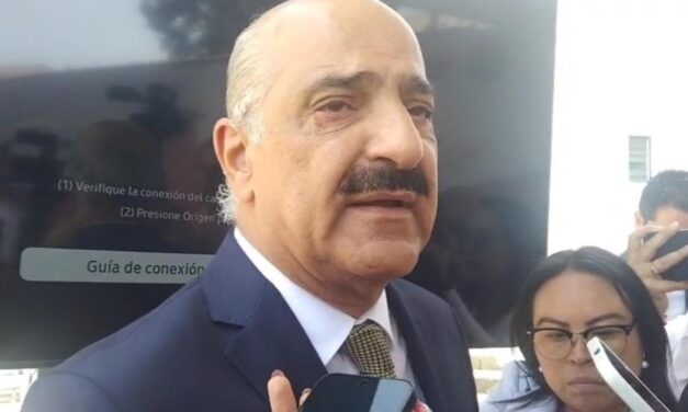 Continúa el diálogo con sindicatos de trabajadores de salud, afirma Ahued; hay avances