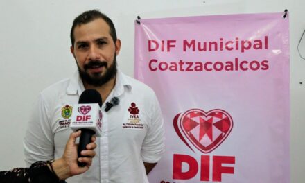 DIF Coatzacoalcos y el IVEA impulsan jornada de alfabetización en coordinación con los tres niveles de gobierno