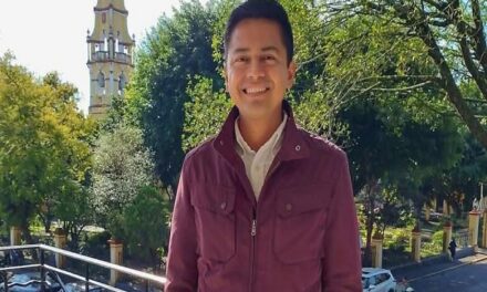 Astrolabio Político