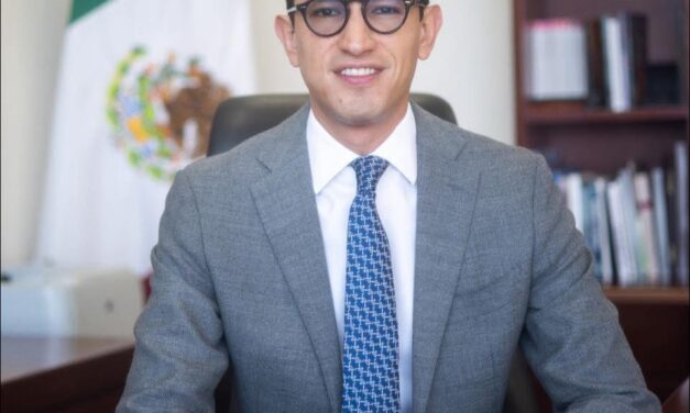 Roberto Velasco: ¿Se mueve la sucesión presidencial?