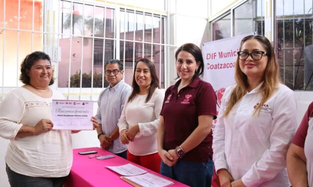 Coatzacoalcos avanza contra el rezago educativo: culmina taller de lectoescritura IVEA-DIF