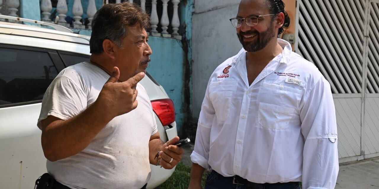 Supervisa alcalde de Coatzacoalcos rehabilitación de drenajes y pavimentación con concreto hidráulico