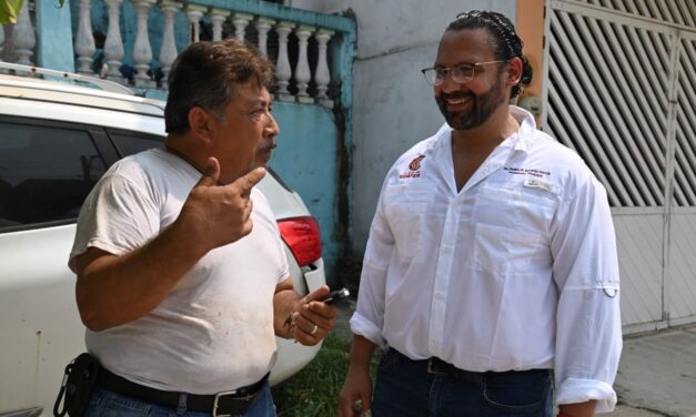 Supervisa alcalde de Coatzacoalcos rehabilitación de drenajes y pavimentación con concreto hidráulico