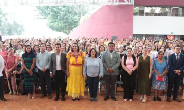 Reconoce SEV labor de madres trabajadoras al servicio de la educación en Veracruz