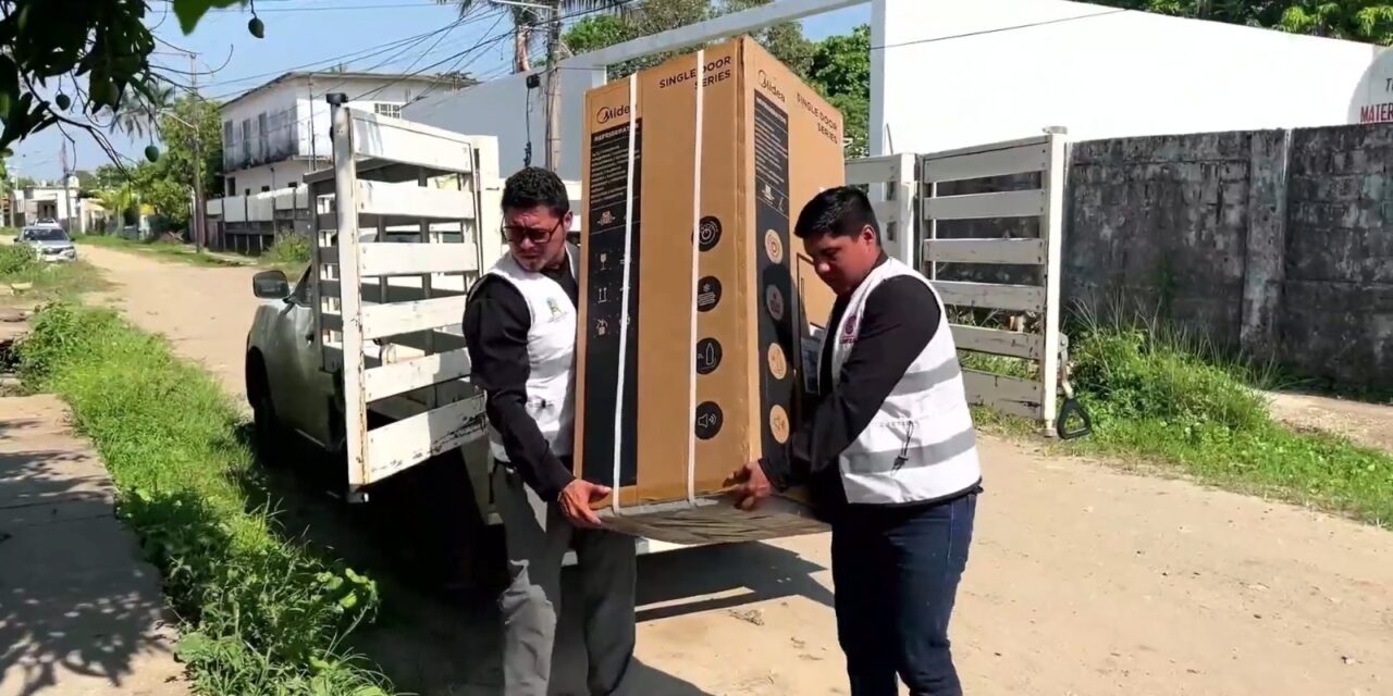 Más de 2 mil 500 personas beneficiadas con apoyos sociales en Coatzacoalcos: Pedro Miguel Rosaldo