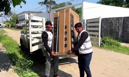 Más de 2 mil 500 personas beneficiadas con apoyos sociales en Coatzacoalcos: Pedro Miguel Rosaldo