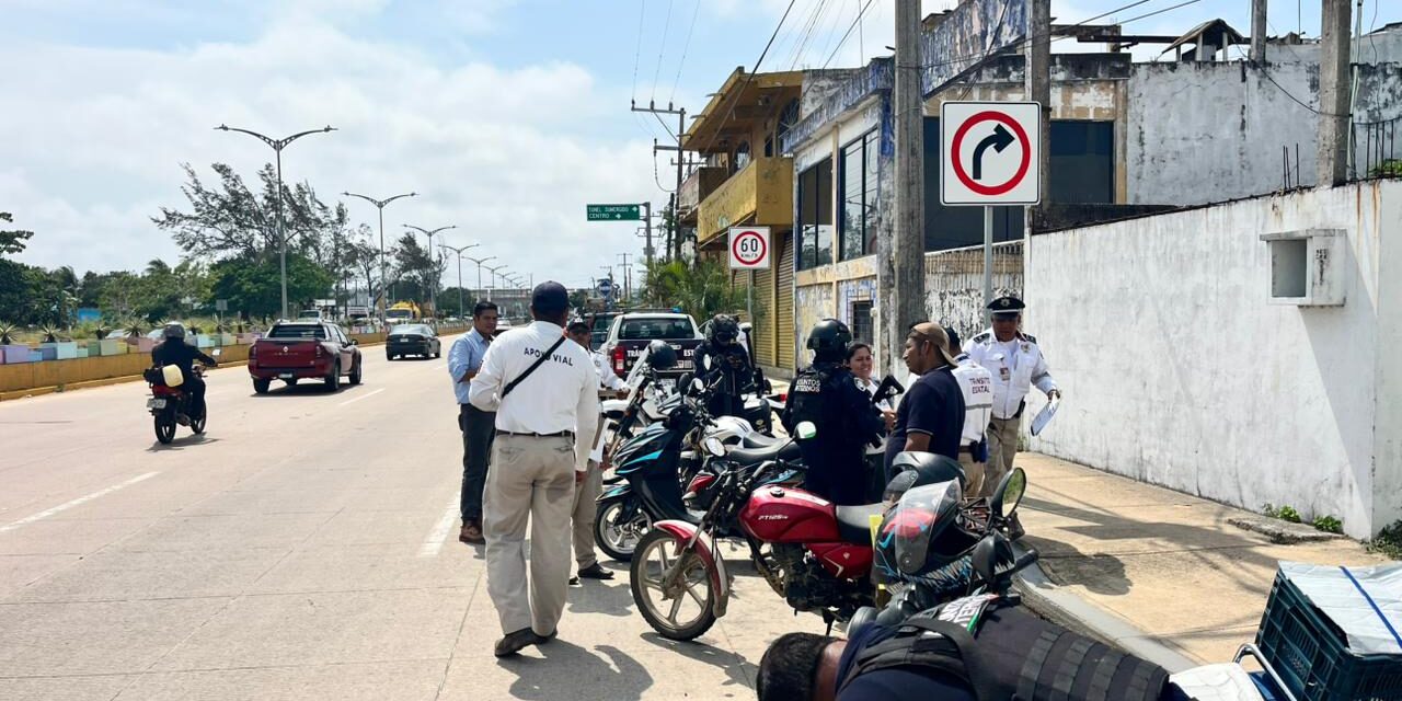 Aseguran 45 motocicletas sin placas durante operativo vial en Coatzacoalcos