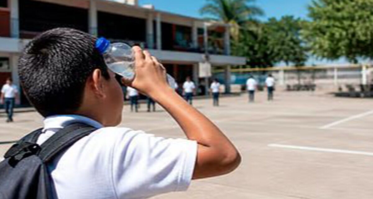 Ante el calor, SNTE 56 recomienda a directivos de escuelas suspender actividades al aire libre y evitar riesgo a estudiantes