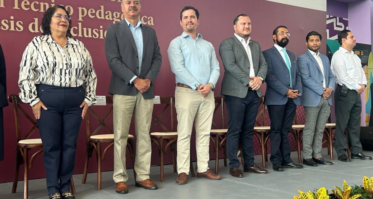 Educación en Veracruz es un derecho y no se politiza, no tiene siglas, ni religión: Claudia Tello