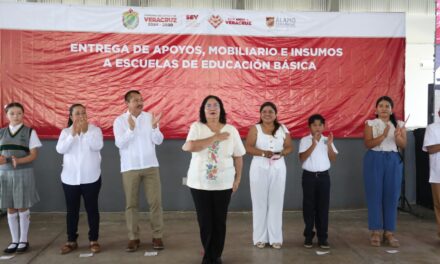 Con entrega a 266 planteles, SEV garantiza equipamiento escolar al 100% en Álamo