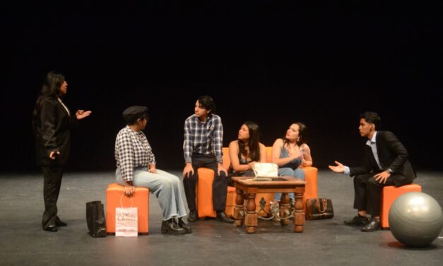 Convoca SEV a estudiantes de bachillerato al Certamen de Teatro 2026