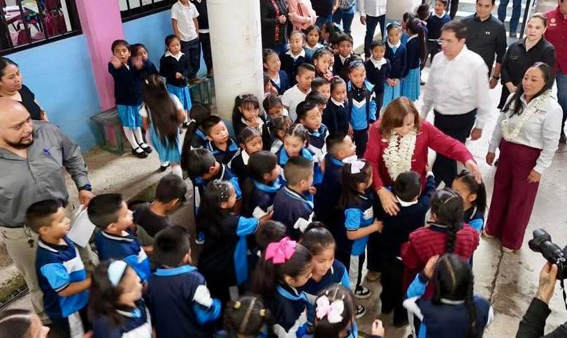 Desde Magdalena, Rocío Nahle refrenda compromiso con la niñez veracruzana