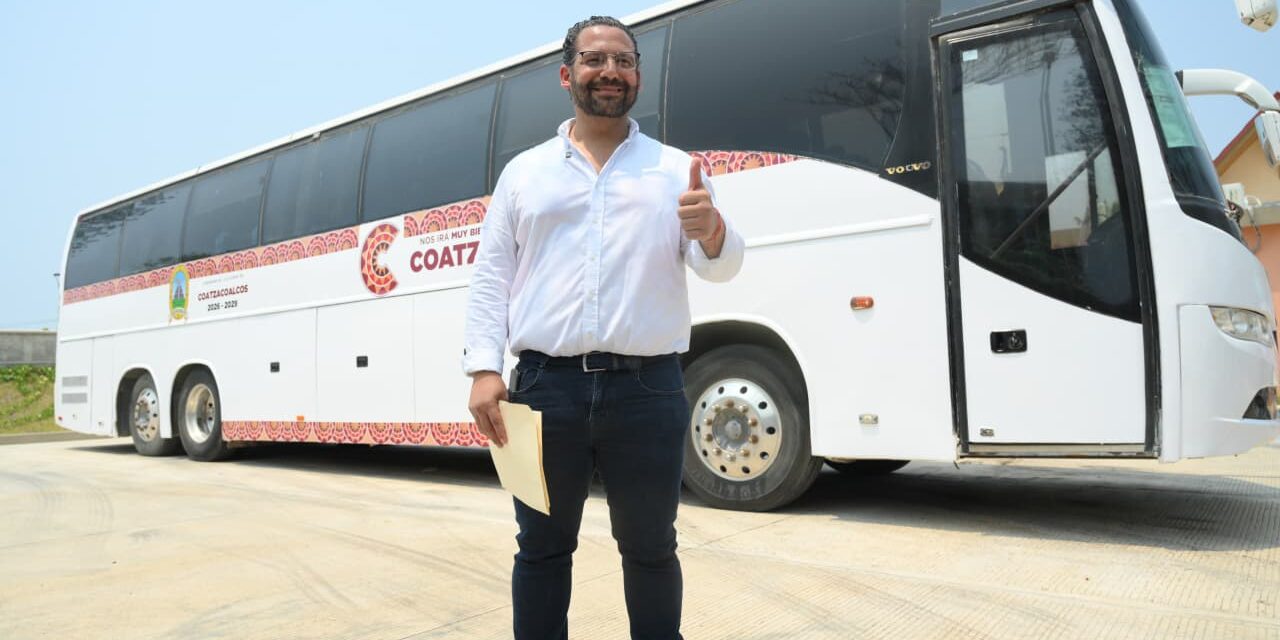 Entrega CMIC camión en comodato al Ayuntamiento de Coatzacoalcos y avanza donación de terreno en Ciudad Olmeca