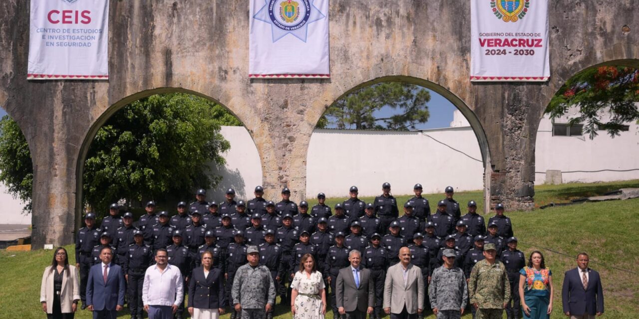 La paz se construye con policías preparados y comprometidos: Rocío Nahle
