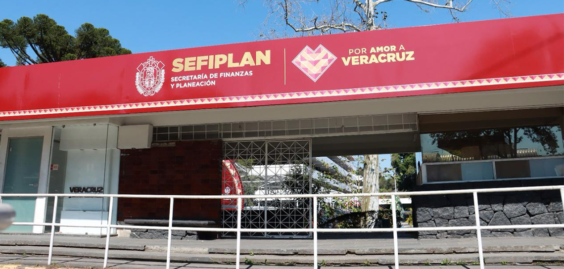 En Veracruz, sigue la lluvia y sube la calificación crediticia  