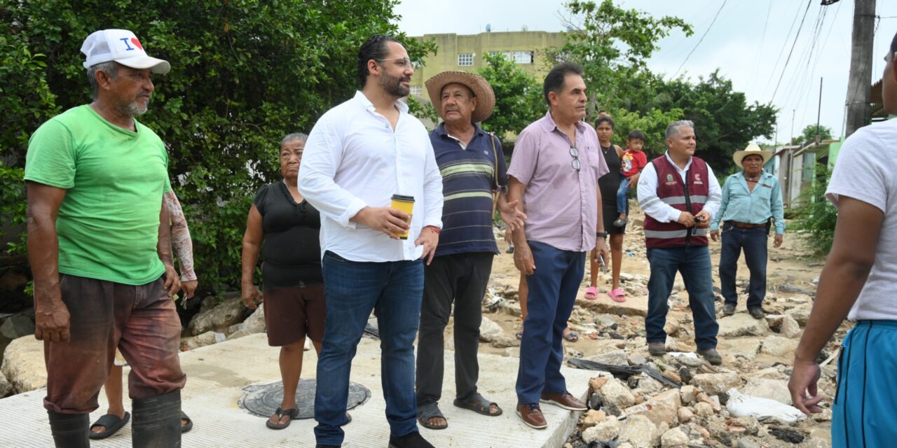 Llevará Pedro Miguel Rosaldo fresado a todas las zonas bajas no regularizadas de Coatzacoalcos